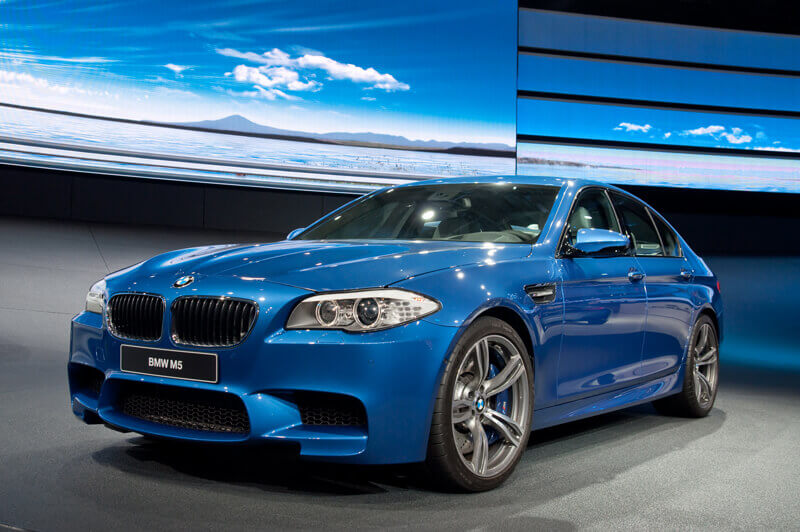 BMW M5 - Blue