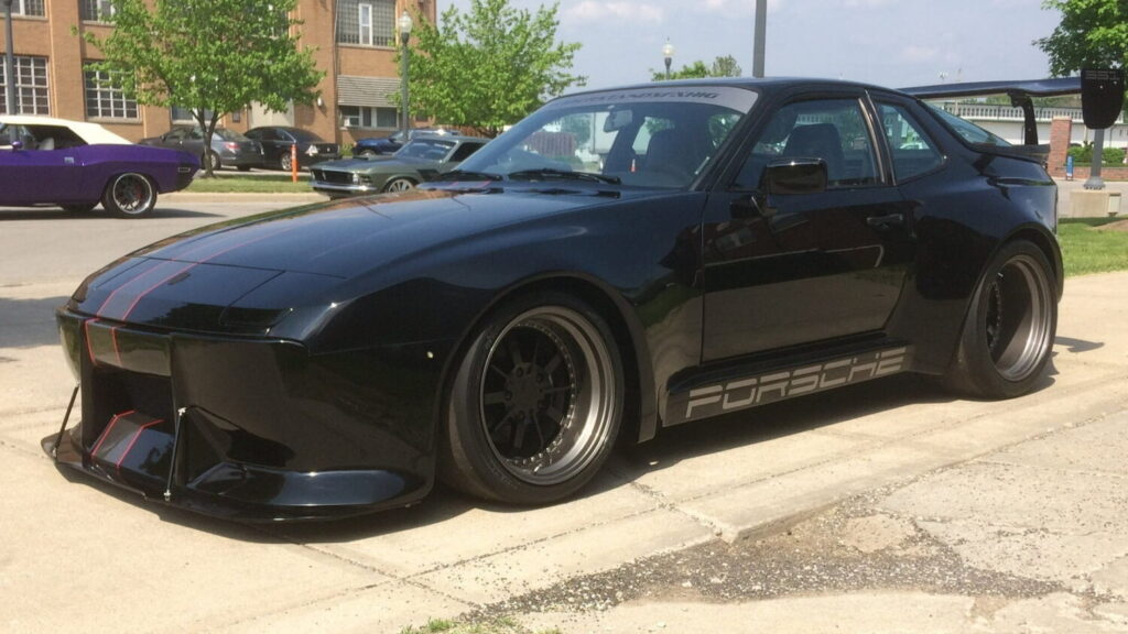 Porsche 944 Turbo