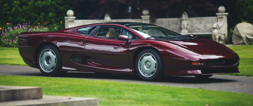 Jaguar XJ220 in grass