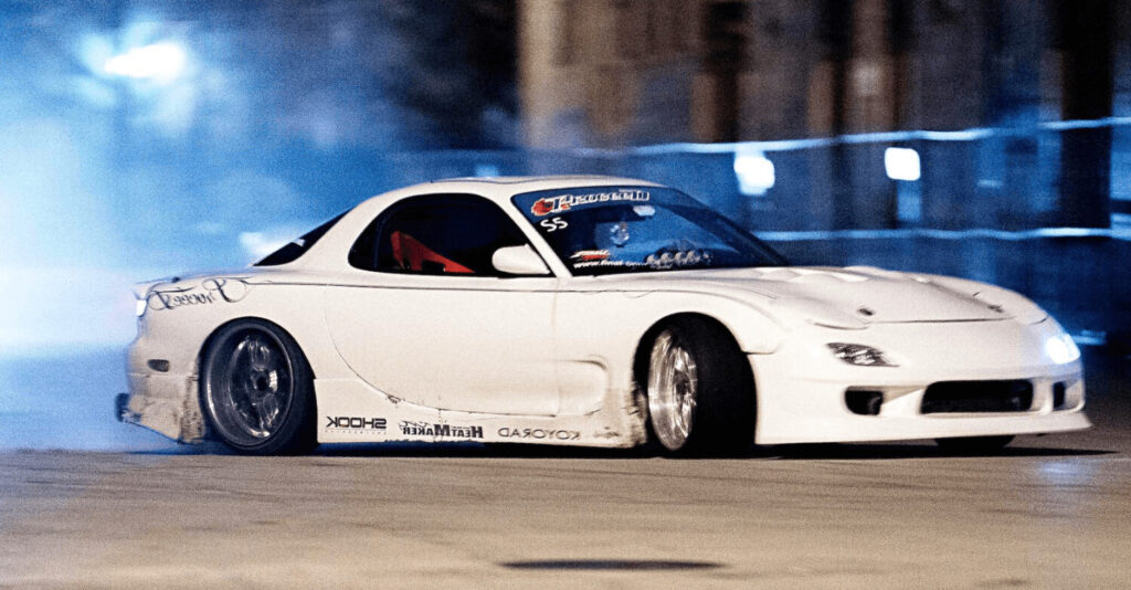 Mazda RX-7 street drifting