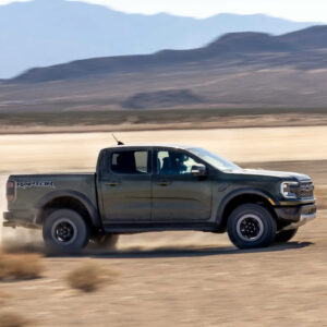 Ford 2024 Ranger Raptor in desert