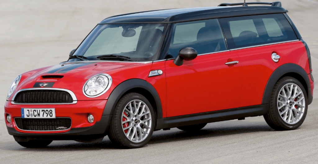 Mini Clubman Red square car