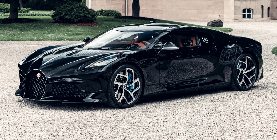 Bugatti La Voiture Noire parked outside