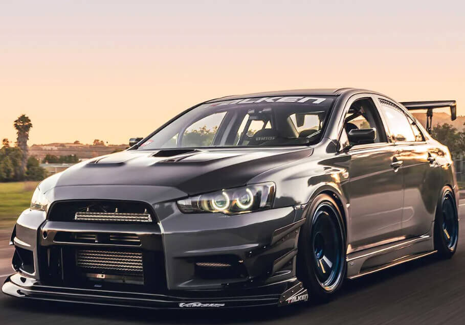 Mitsubishi Lancer Evolution X Custom